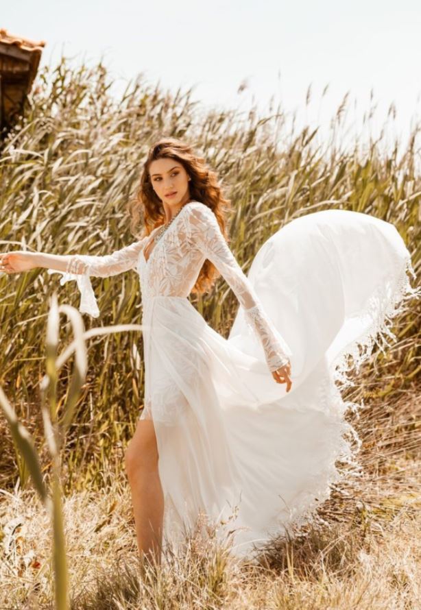 Long Sleeve Wedding Dresses